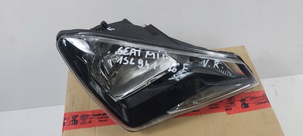 Купить Передняя перед правая лампа seat mii 1sl