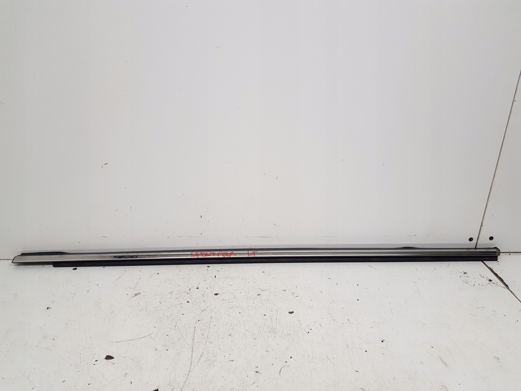 фото №1, Kia sportage iii молдинг ущільнювач лівий задня хром