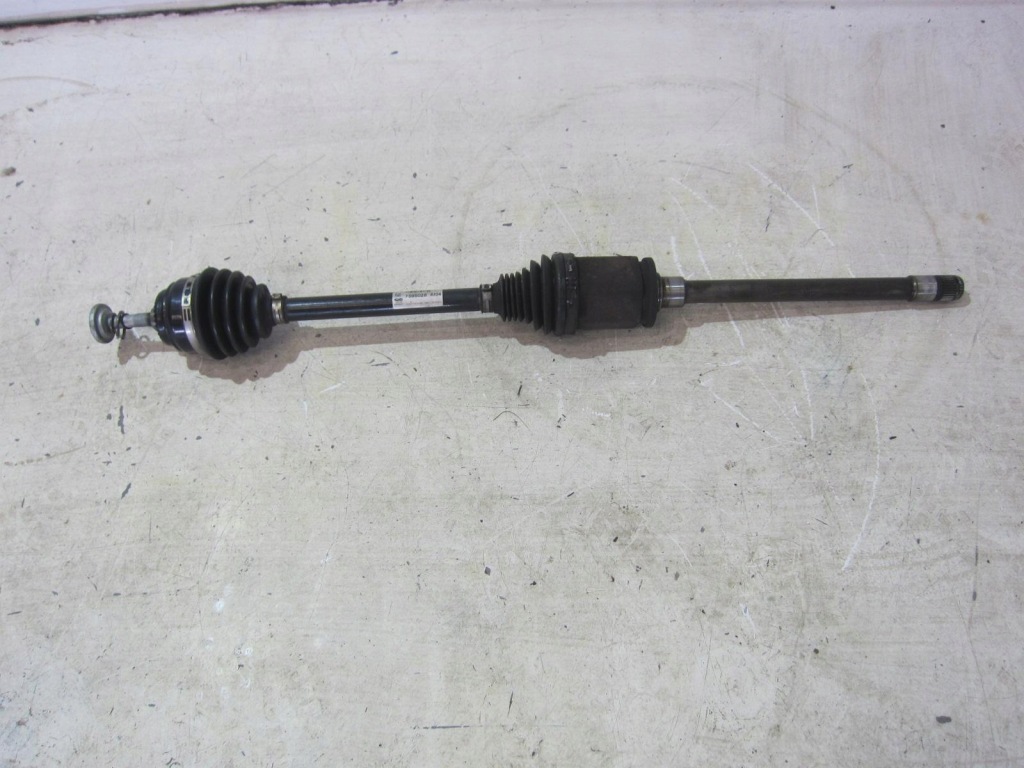 фото №1, Bmw x3 f25 x4 f26 приводной вал правая передняя 7598028