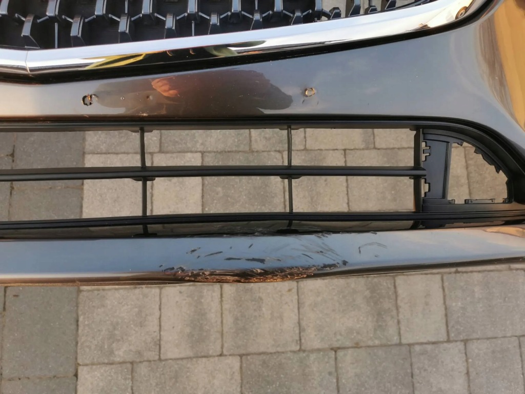 Бампер, решітка радіатора, решітка радіатора, хром, накладка верхній mazda 6 Ціна