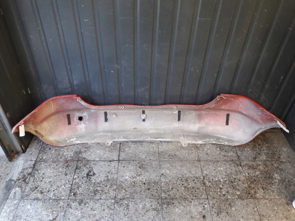 A1688850225 бампер задний  mercedes w168 красный Цена