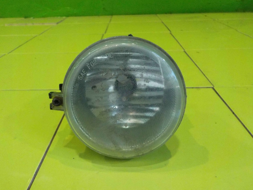 фото №1, Dodge nitro 08r противотуманная фара правый 04805857ab