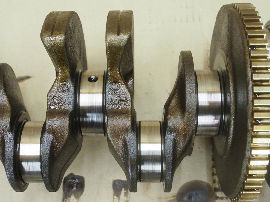 Wał коленчатый вкладыши bmw e46 n42b18a Оригинал