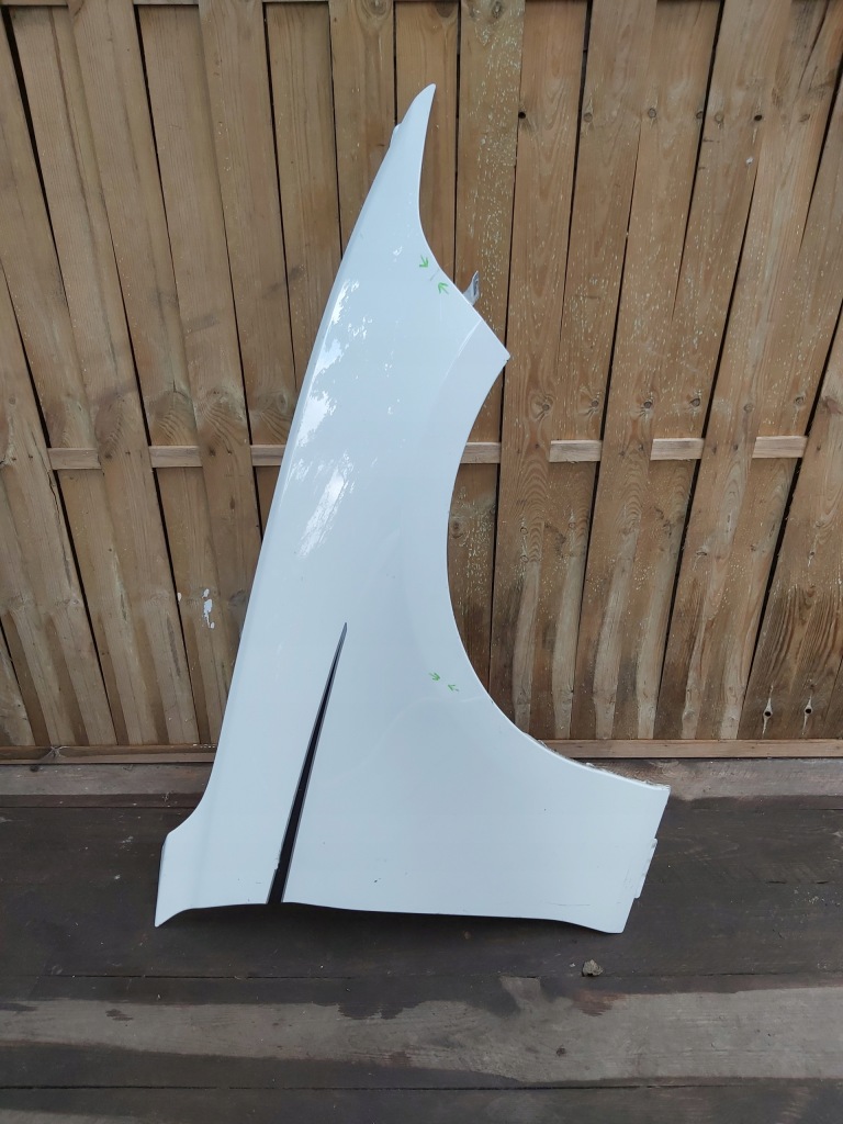 фото №1, Крыло правый перед передний bmw seria 1 f20 f21