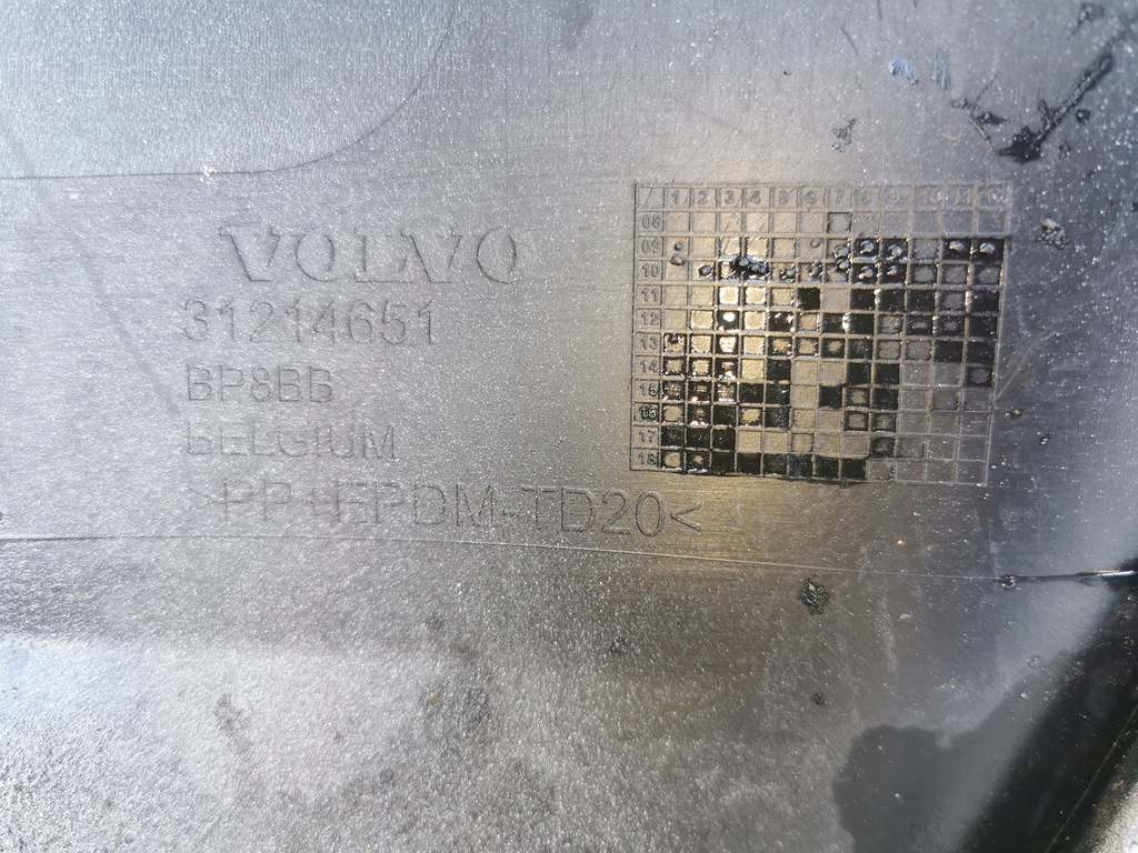 фото №16, Бампер задня задній volvo c30