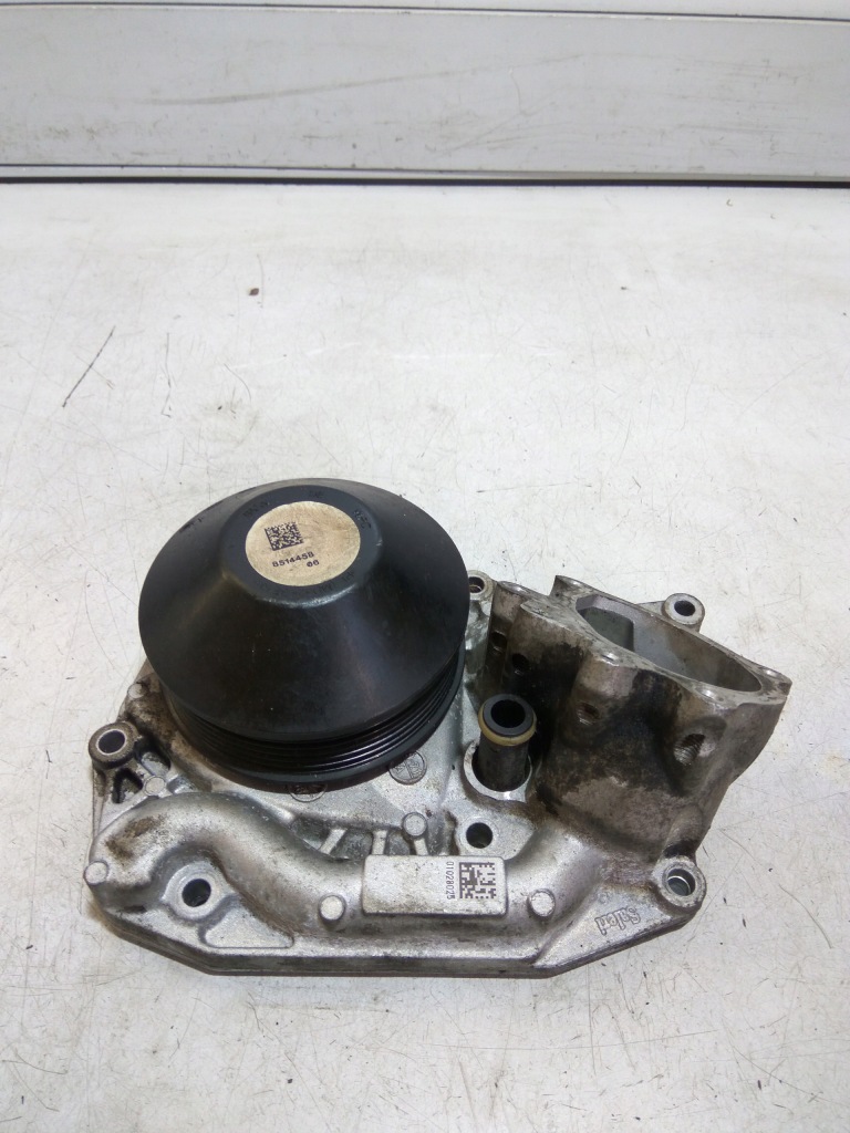 фото №1, Bmw 1 f20 насос wody термостат 2.0d 8514458