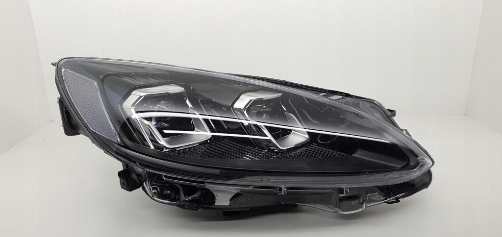 Купить Ford kuga mk3 lv4b-13e016-an full led фара правый  европа
