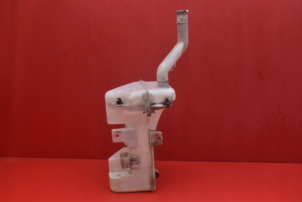 фото №7, Бачок омивача mn105383 a4548600060 mitsubishi colt vi z30 02-09