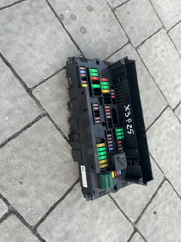 фото №1, Bmw x3 f25 коробка предохранителей bsi