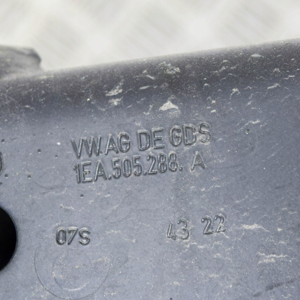 фото №9, Audi q4 sportback e-tron 2022 рама допоміжна задня