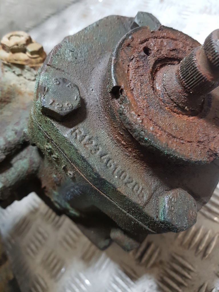 Трансмиссия рулевая mercedes t1 kaczka 3104610001 r1234610205 с Разборки