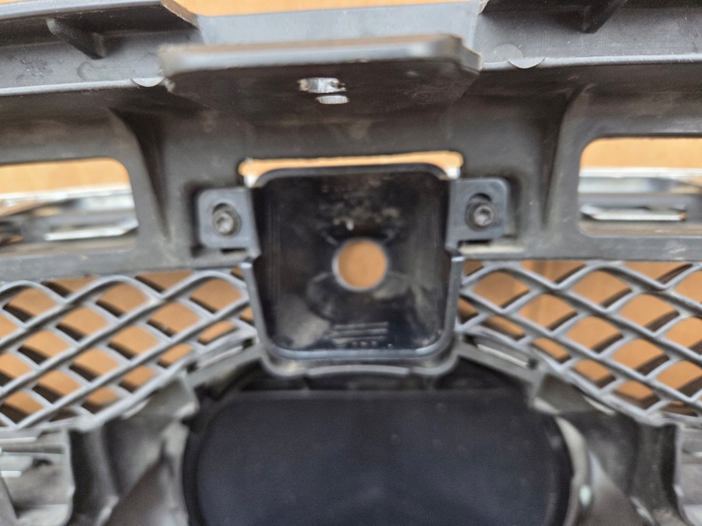 Mercedes e klasa w213 решітка радіатора решітка радіатора amg distronic камера Недорого