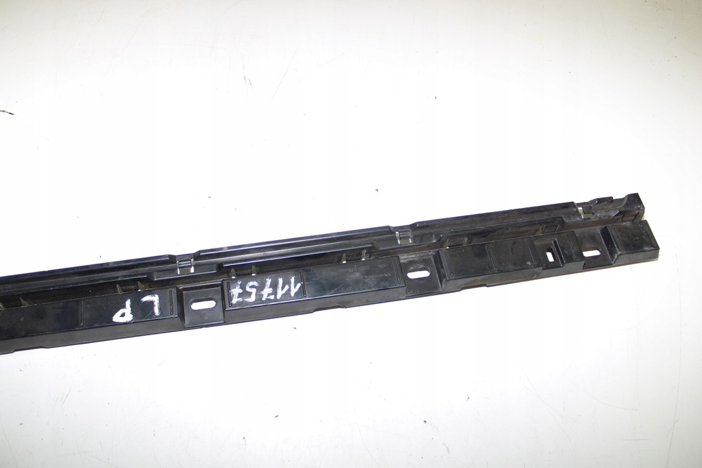 фото №6, Bmw f01 f02 направляющая кронштейн порог левая 7187101 левый