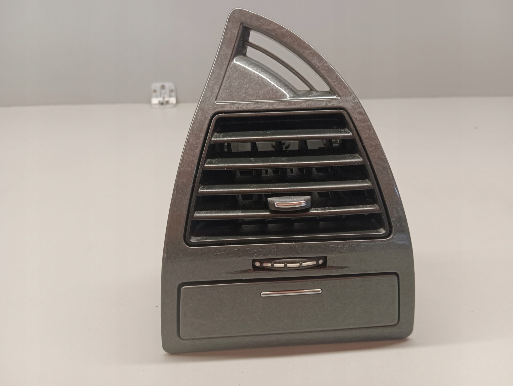 фото №1, Решётка обдув левая citroen c4 i 9646338077