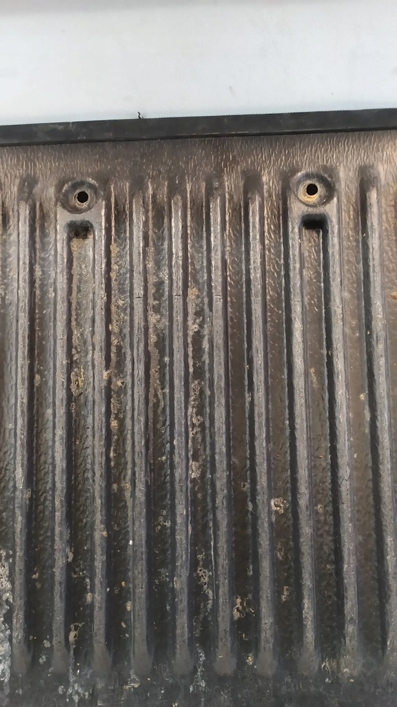 фото №6, Ford ranger обшивка крышки багажника