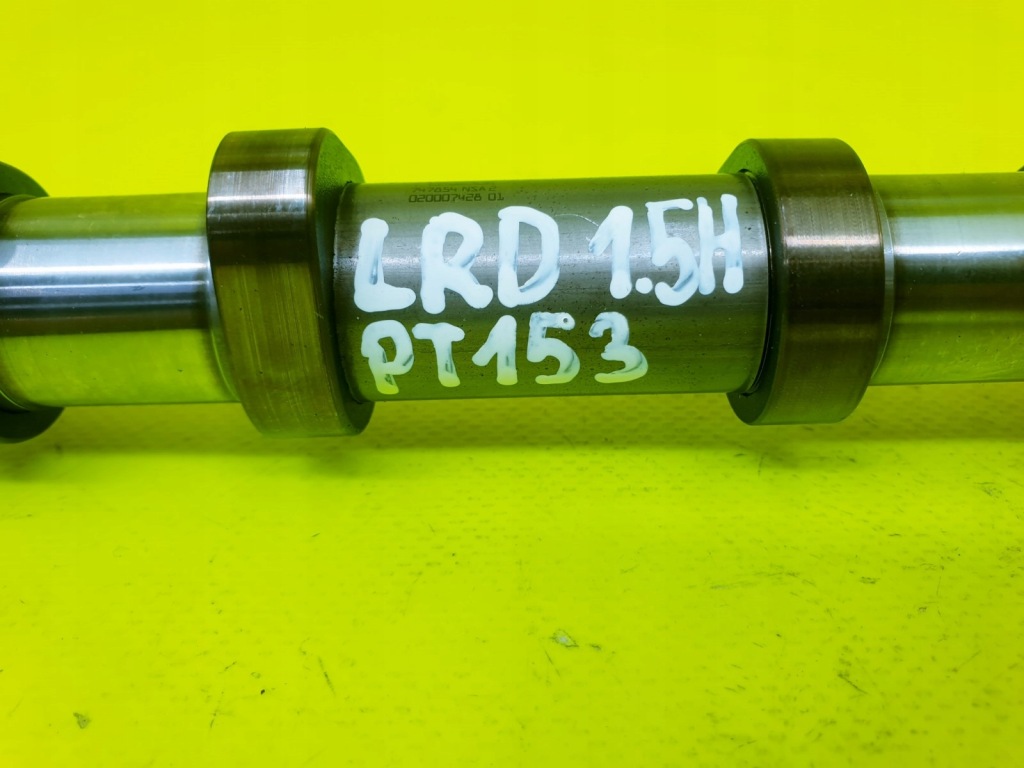 Купить Вал распределительного вала впускной  discovery sport 1.5 phev pt153