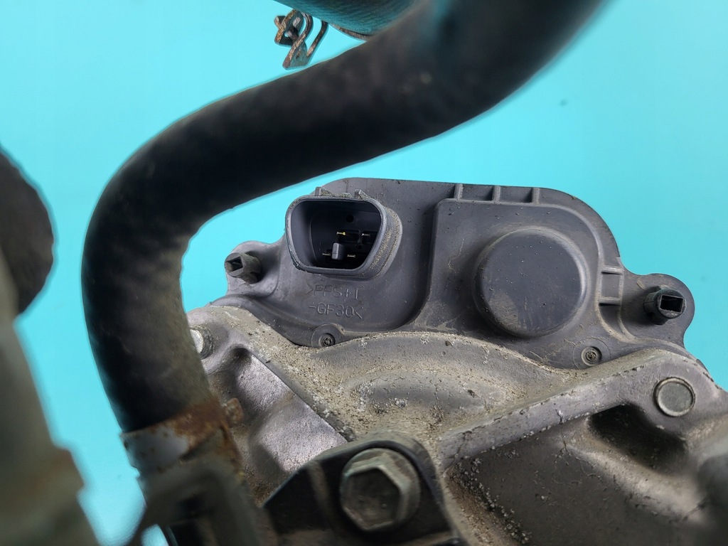 фото №8, Toyota yaris iii 14r 1.5 1nz-fxe 1nz hybrid гибрид 1.5 101 km насос wody