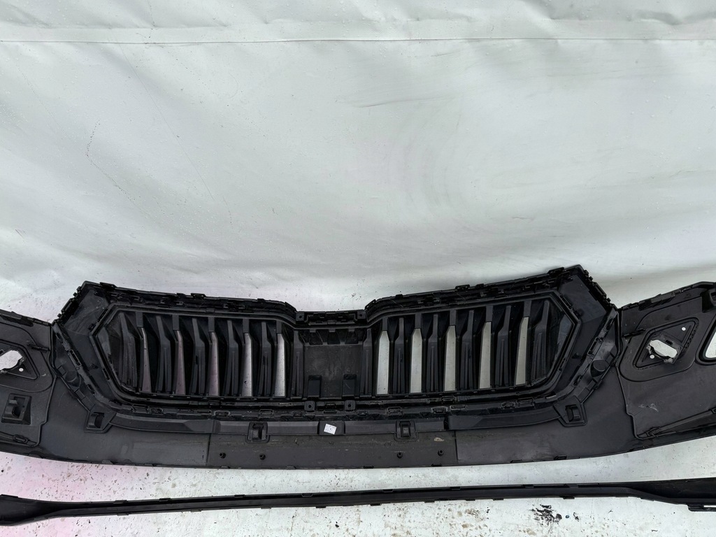 фото №13, Skoda karoq 57a lift 2021 lci бампер перед передний решётка радиатора 57a853653g