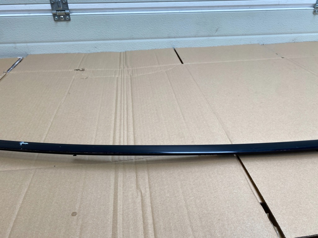 Bmw e92 молдинг уплотнитель левая shadowline чёрный блеск high gloss 8036661 Оригинал