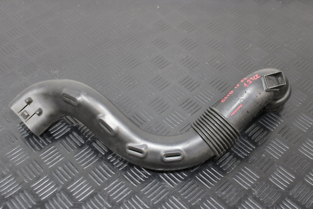 фото №1, Труба шланг воздуха 165556691r renault clio iv 4 lift