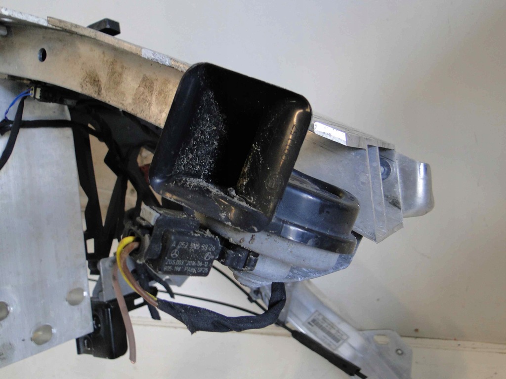 фото №6, Mercedes glc x253 253 клаксон сигнал na панель