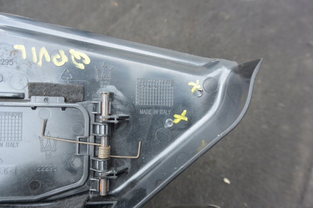 фото №6, Заглушка петля багажника l maserati quattroporte