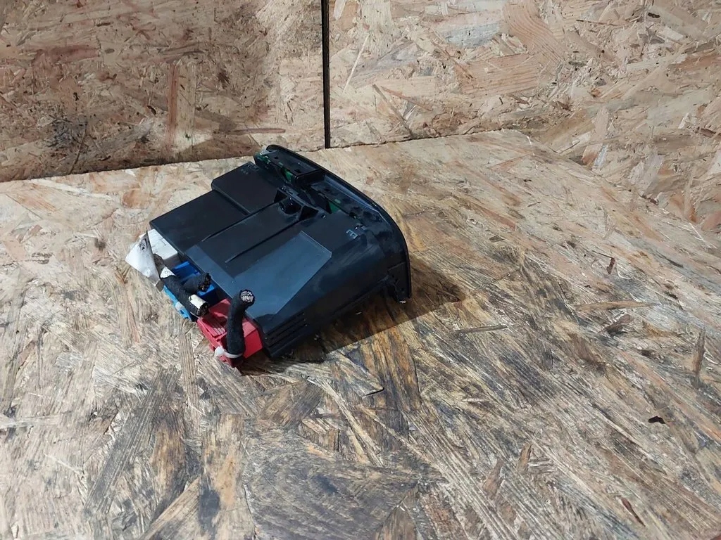 фото №9, Панель обдув кондиционера ford galaxy 7m0907040ah