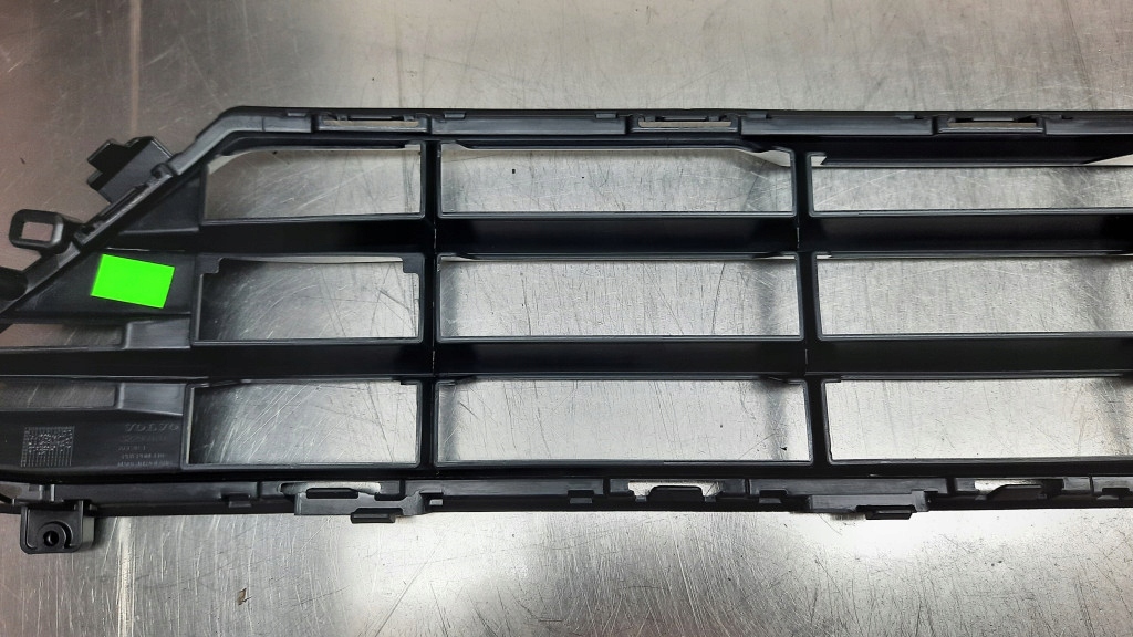 фото №9, Решётка бампера 32296070 volvo xc60 ii 17-22r nowa