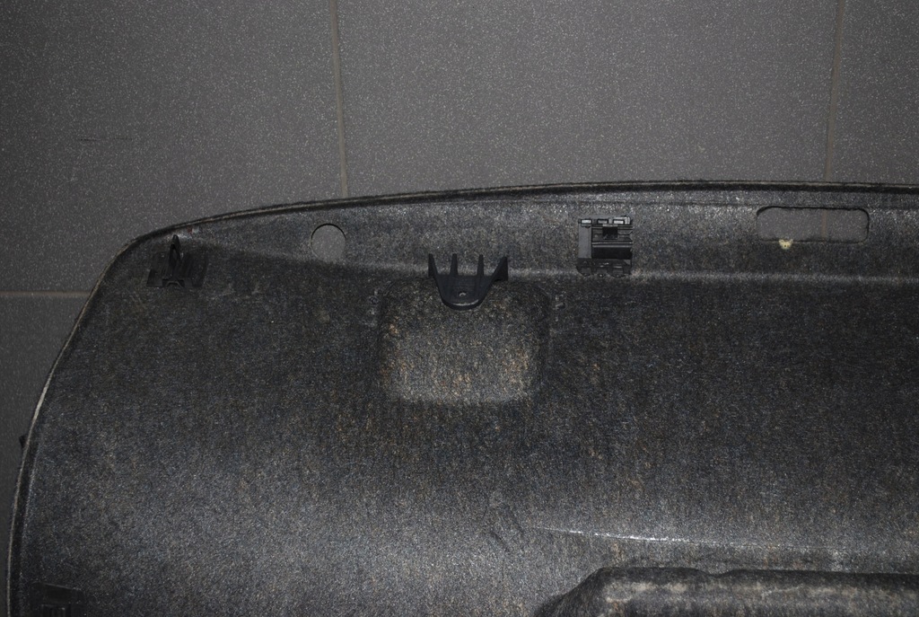 фото №7, Обивка крышки багажника audi a4 b6 8e5867975a