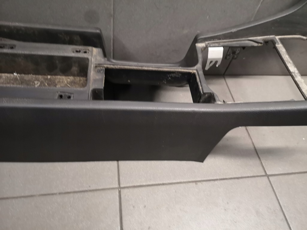 фото №11, Туннель средний soul audi a8 d2 eu 4d1863241