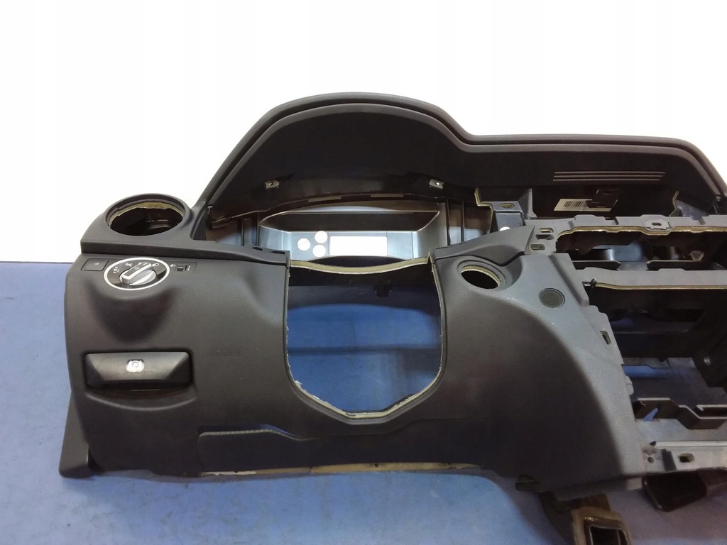 фото №7, Mercedes c w204 lift приборная панель приборная приборная панель