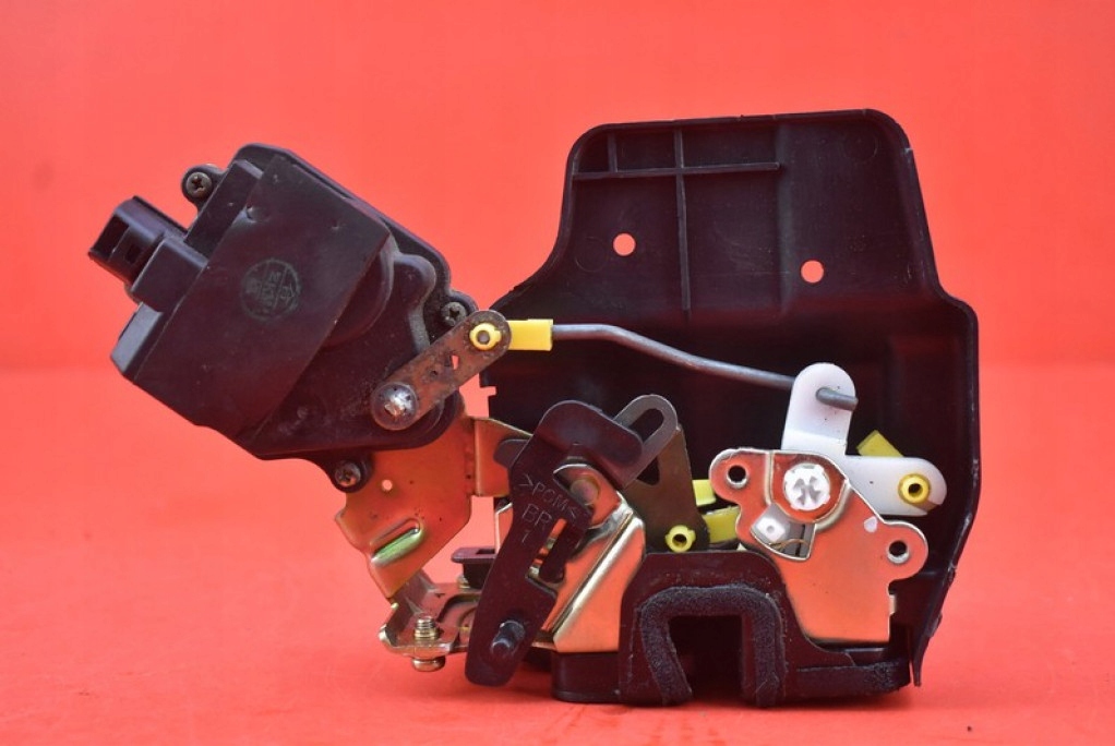 фото №1, Замок двері правий задня задній 814201f010 kia sportage 2 ii 04-08