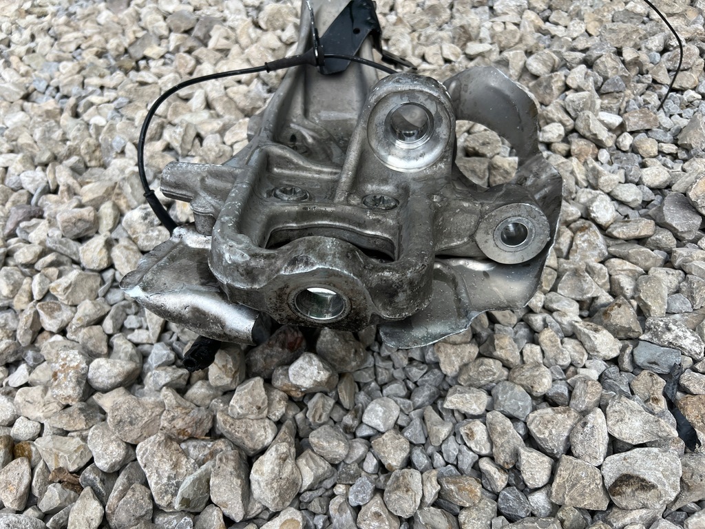 фото №3, Alfa romeo giulia veloce поворотний кулак ліва перед 2.0tb 2wd