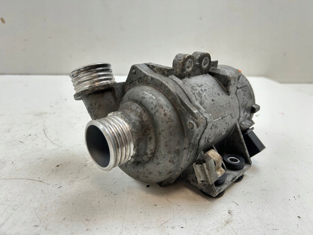 фото №1, Bmw 3 e90 e91 насос wody 307074