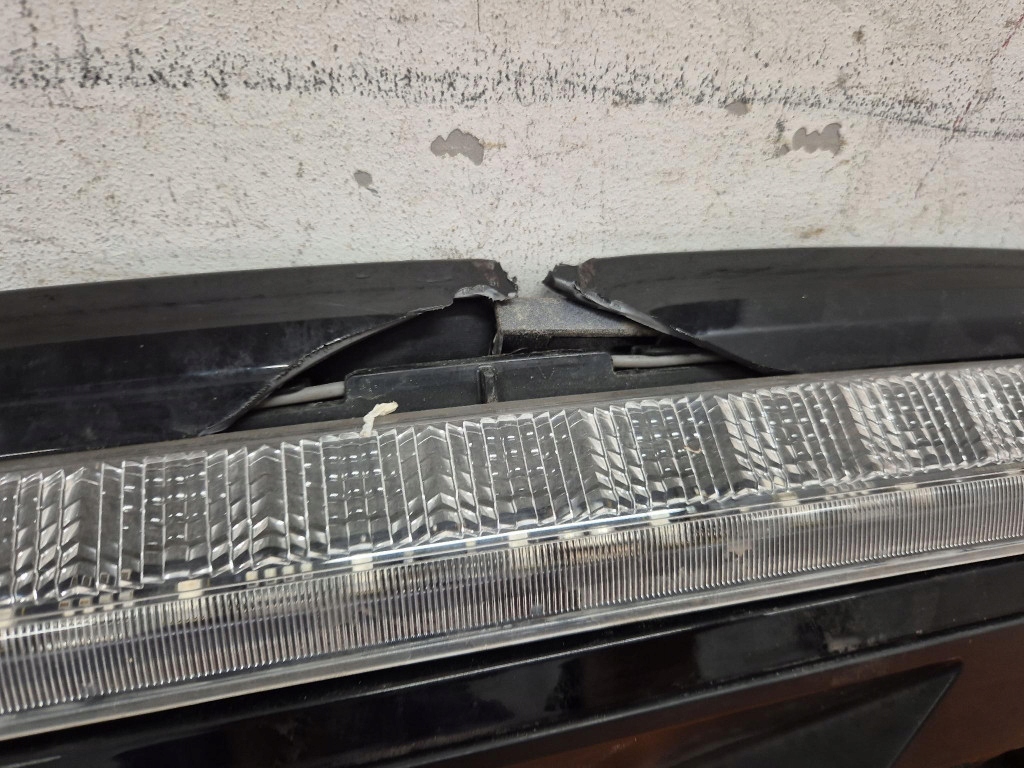 фото №11, Lexus nx i 14-21 спойлер козырёк крышки задняя 76892-78010