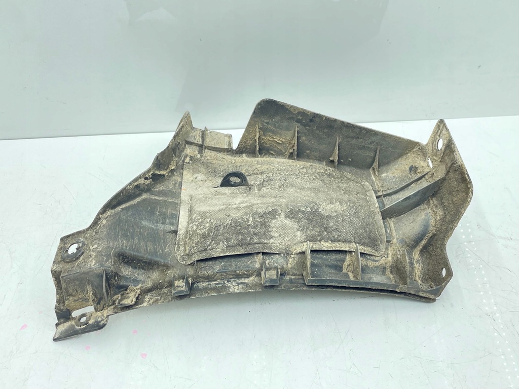 фото №1, Toyota prius prime 2016 підкрилок задні