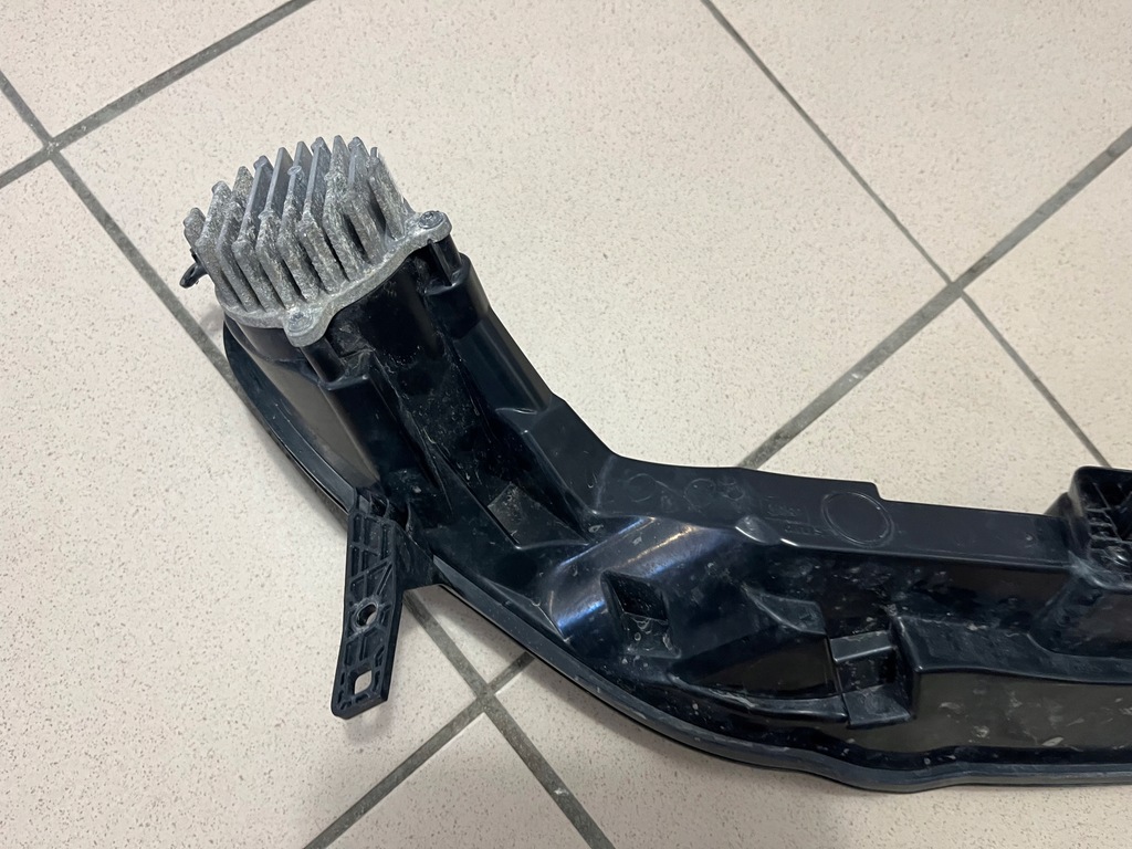 фото №13, Renault talisman лампа противотуманная фара led drl левый 26053465r