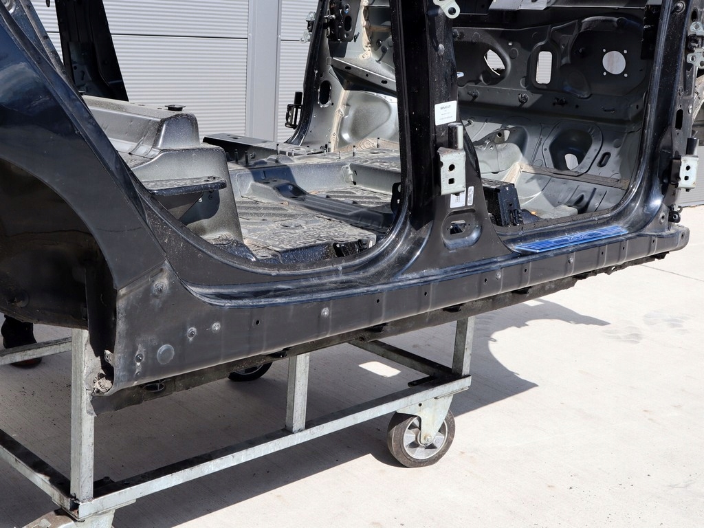 фото №2, Поріг правий блок двигуна середній renault zoe 12-22 r. tegne