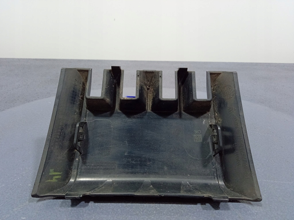 фото №3, Skoda scala заглушка радара решётка перед 657853655