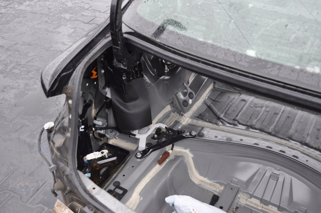 фото №10, Lexus is iii четверть крыло левый правый задняя pas поддон dup.