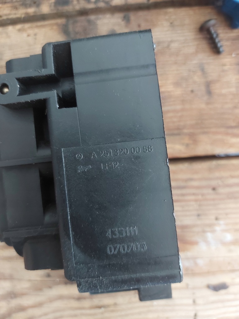 фото №5, Блок клапан распределитель mercedes s w221 lift a2513200058