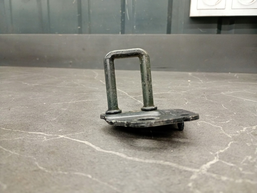 фото №4, 9641738480 засов крышки citroen c2