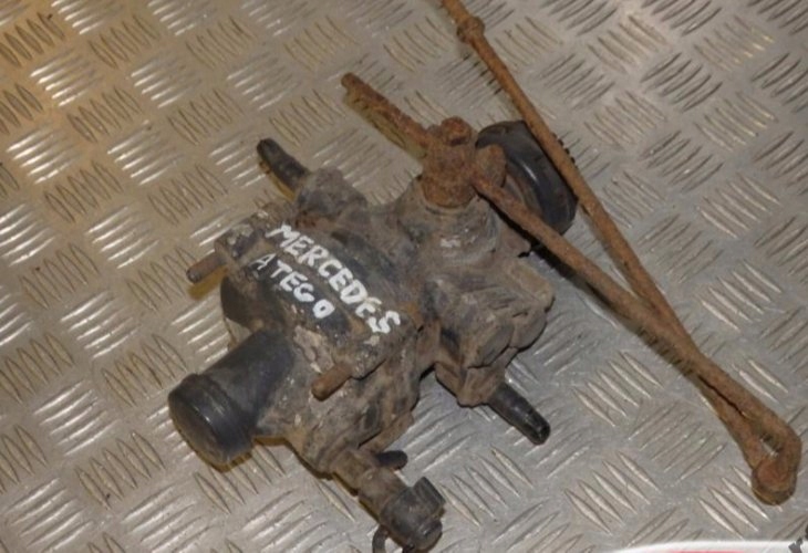 фото №1, Mercedes atego i 98-04 регулятор підсилювач гальмування