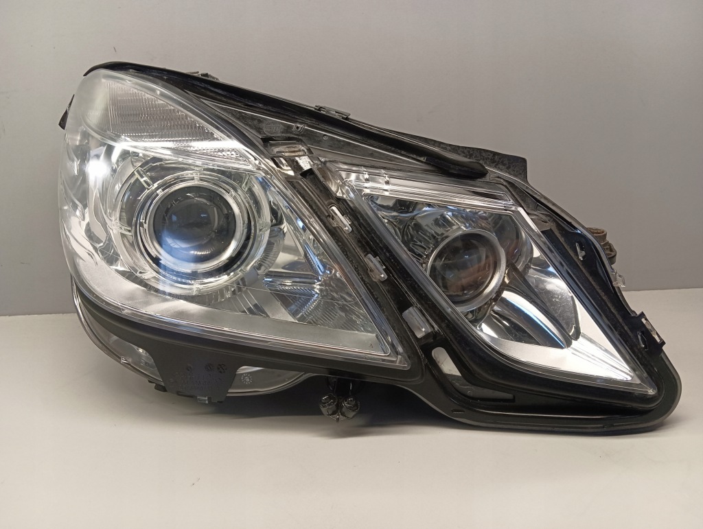 Купить Лампа правый перед przenia mercedes e-klas aw212 ночное видение 2128206261kz