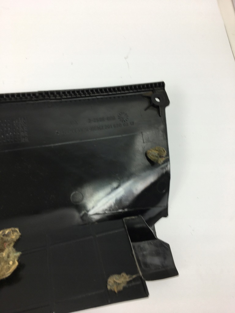 Накладка панелі консолі панель приладів під  бардачок mercedes w201 190 2016800217 Доставка