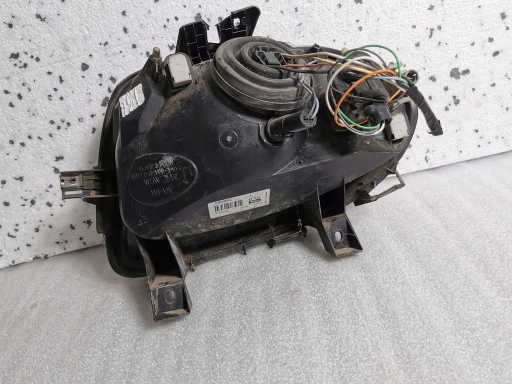 фото №7, Renault clio ii thalia лампа правый перед передняя правая valeo