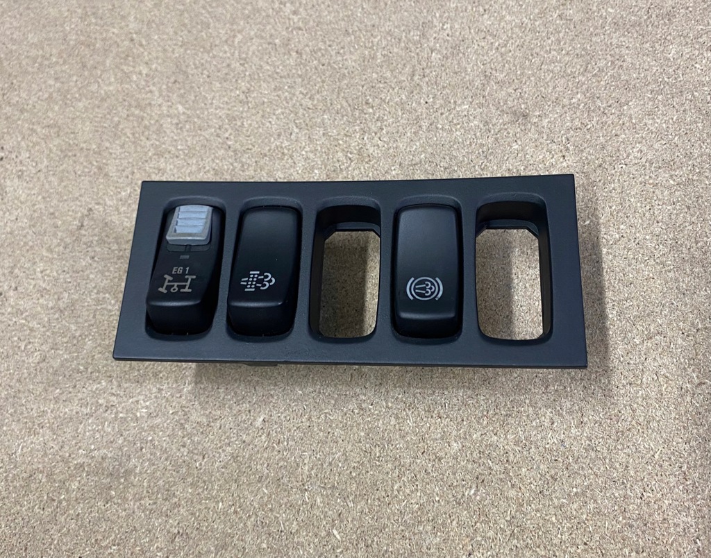 фото №1, Панель перемикачів scania r 1911080