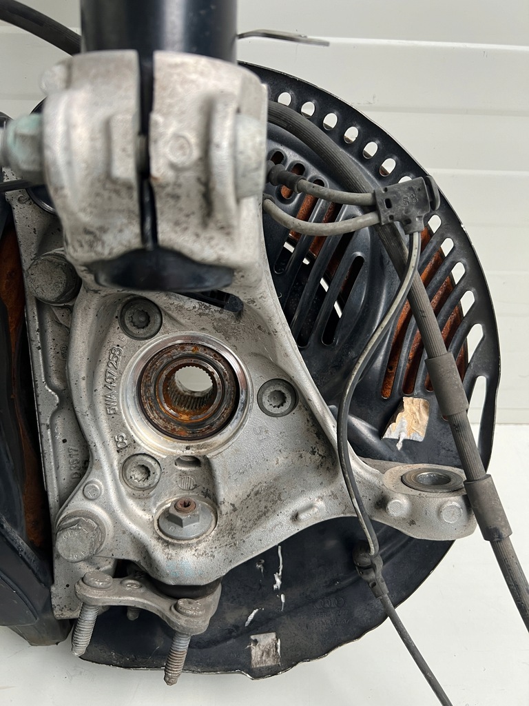 фото №7, Audi rs3 8y поворотный кулак правая подвеска суппорт диск амортизатор 5wa407258