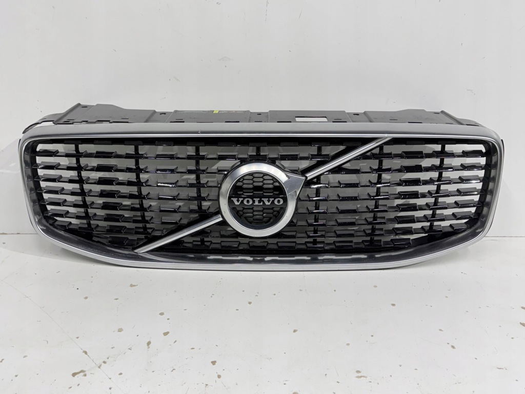 Купити Решітка  решітка радіатора хром volvo xc60 2 r-design 31425538