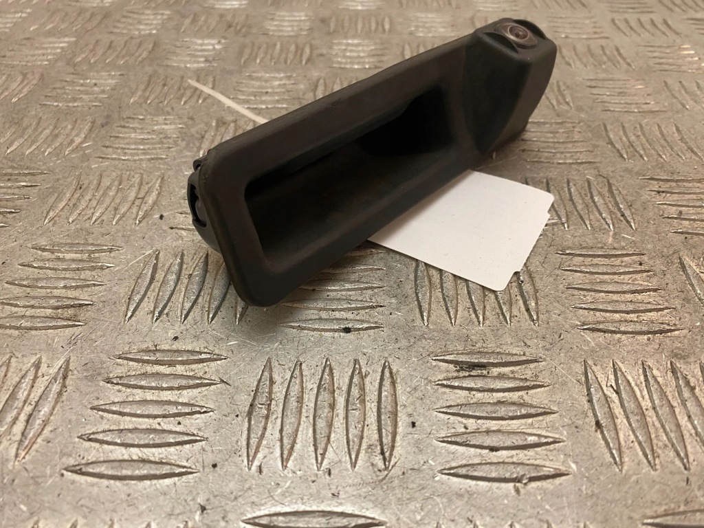 Bmw 3 g20 g21 2020 кронштейн / ручка крышки задний / багажника с камера Недорого